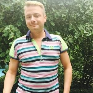 Meet your Posher, Michael